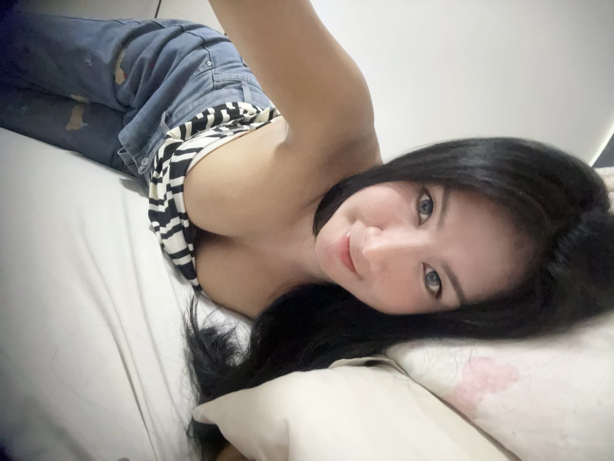 AsianNadia's tweet photo. https://t.co/gVoFrjjvXB