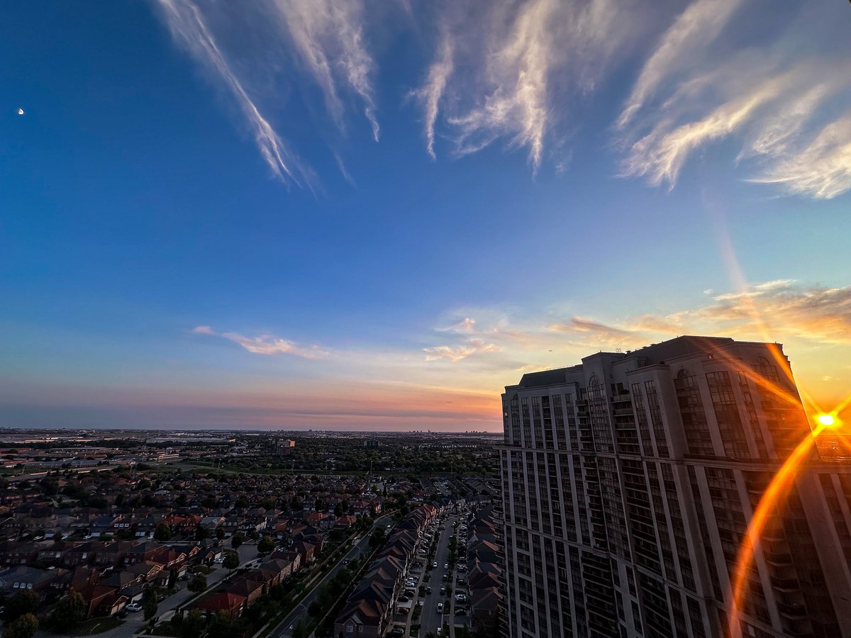 Esta era la escena // Y esta, la razón
🌙☀️