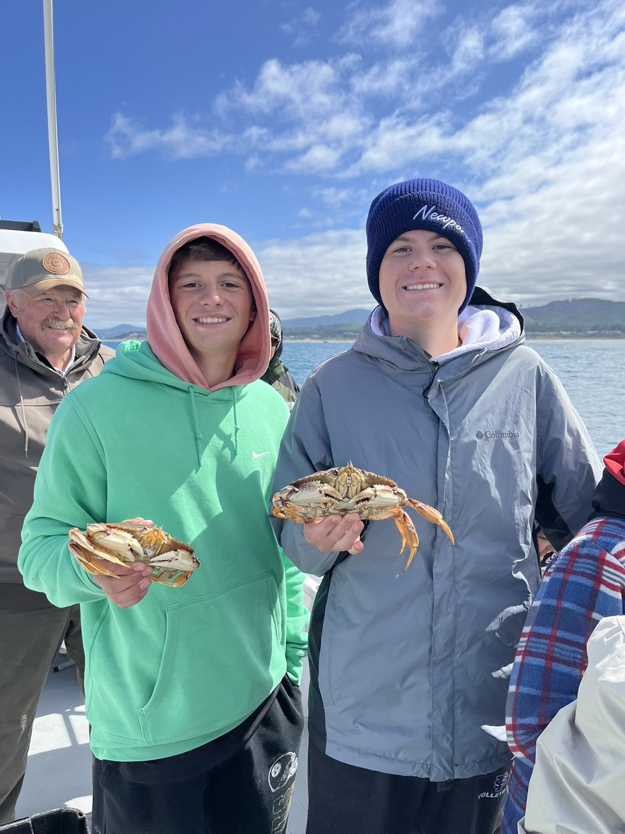 HigleyStone's tweet image. Had such a fun experience on the Oregon Coast this past week. Got to do some deep sea fishing, so fun.
@KyanBrumfield @ScottThiessen15 @Coach_SBMoore @CoachPutnamD87 @skyler_ridley @Coach_Popp @Coach_jakehill @RogueKicking @CoachFendall @waite_13 @MTommerdahl @coachmikebrunk…