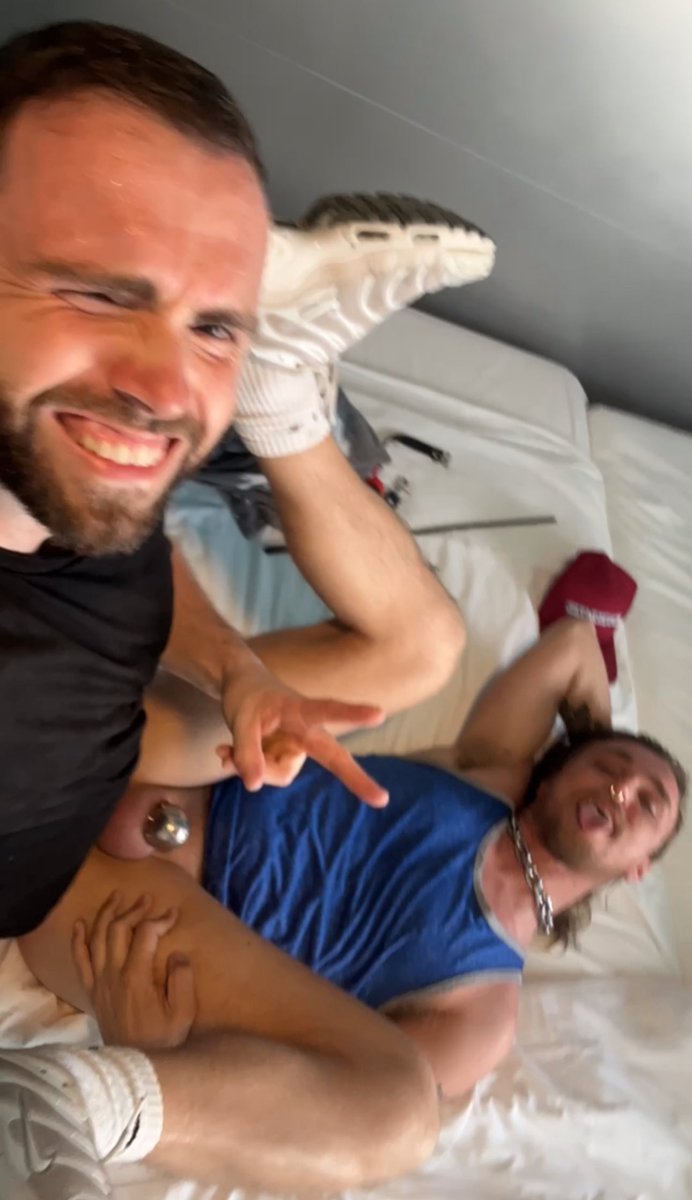 chilling with <a href="/RSsecurityX/">RSsecurityX</a> 💦