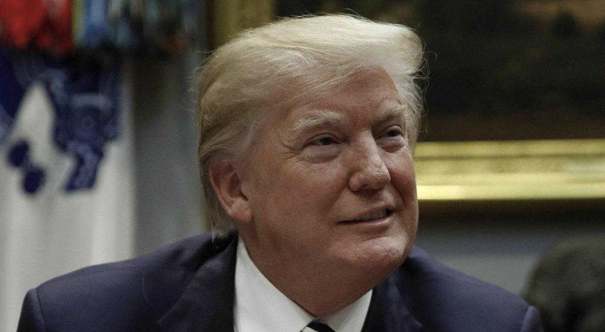 NOW: I've never been prouder.
The President of the United States will stage a UFC fight at the White House next year.
In Iowa He announced the "Great American State Fair," will kick off in Iowa. The celebrations will culminate in a celebration on the National Mall next year. HHS