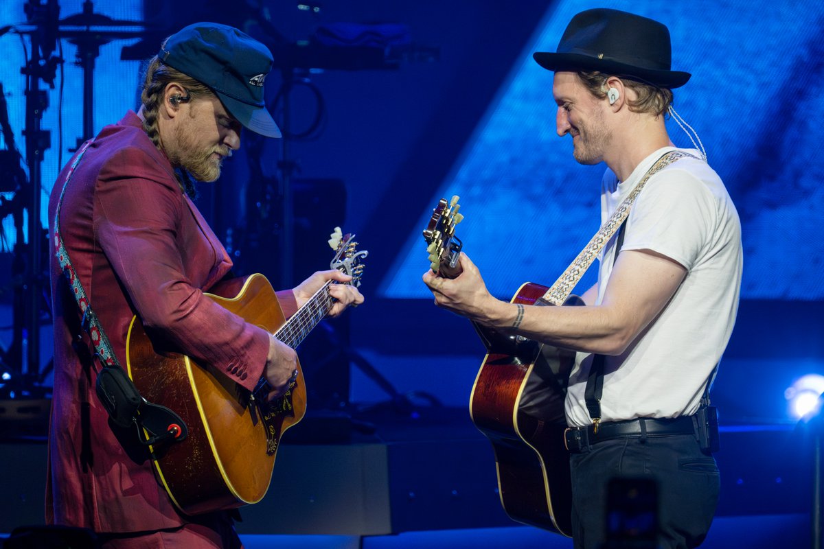 EricaPhotog's tweet image. .@thelumineers perform on stage at #SPAC in #Saratoga @livenationtoga
