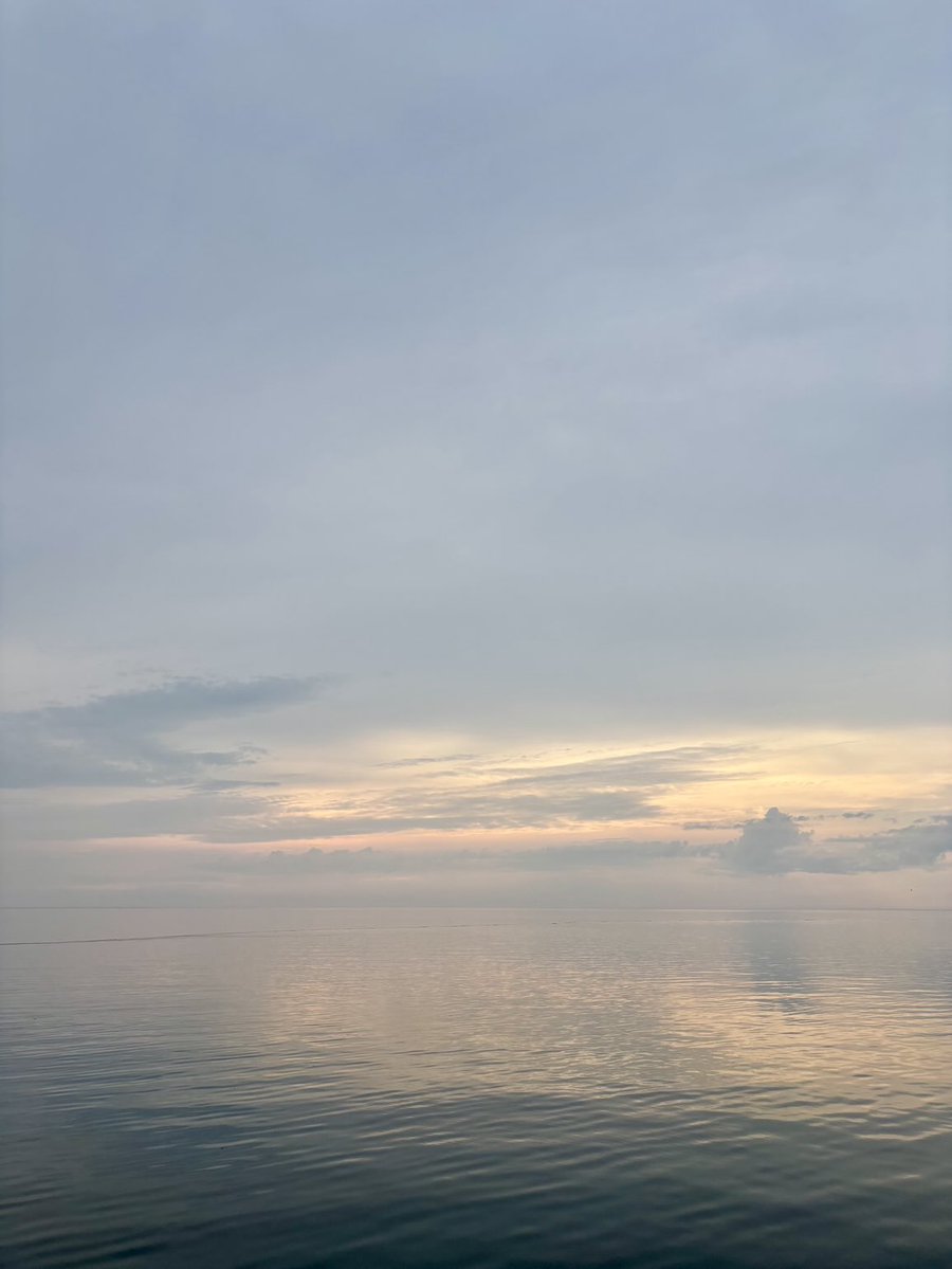 NMatanais's tweet image. Le fleuve St-Laurent aujourd’hui #Matane #Gaspésie #Québec
