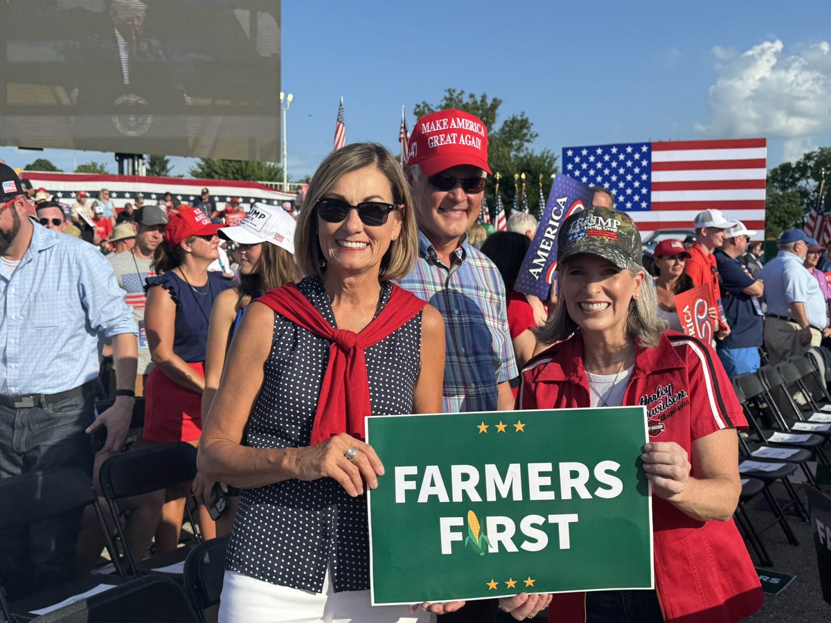 joniernst's tweet image. President Trump and @BrookeLRollins have Iowa farmers’ backs!