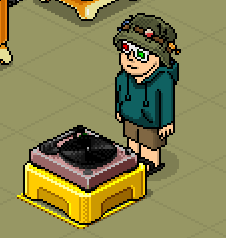 BLIPRULES's tweet image. took part in my first fishing derby hosted by @bobbarkerHabbo on @HabboOrigins and won this dj deck!