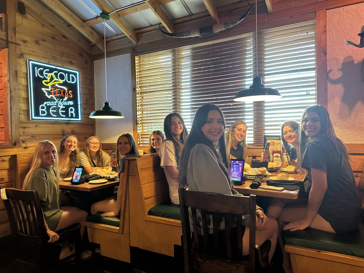 Firecrackers Leles 18 Gold (@fcleles18gold) on Twitter photo After a 2 win day, we celebrated with a team dinner at Texas Roadhouse!🥩😋🥗
<a href="/clairekrotine02/">Claire Krotine</a> <a href="/marisabryson15/">Marisa Bryson</a> <a href="/abril_parker08/">Abril Parker</a> <a href="/baboosh34_2026/">Brooke Aboosh</a> <a href="/B_Steele2026/">Brooklyn Steele</a> <a href="/J_Knutson2025/">Jordan Knutson</a> <a href="/Laubrey2025/">Lauren Aubrey 2025</a> <a href="/TeaganHayes2025/">Teagan Hayes 2025</a> <a href="/abbydavids0n/">Abigail Davidson</a> <a href="/paetynn2025/">Paetynn Snobar 2025</a> After a 2 win day, we celebrated with a team dinner at Texas Roadhouse!🥩😋🥗
<a href="/clairekrotine02/">Claire Krotine</a> <a href="/marisabryson15/">Marisa Bryson</a> <a href="/abril_parker08/">Abril Parker</a> <a href="/baboosh34_2026/">Brooke Aboosh</a> <a href="/B_Steele2026/">Brooklyn Steele</a> <a href="/J_Knutson2025/">Jordan Knutson</a> <a href="/Laubrey2025/">Lauren Aubrey 2025</a> <a href="/TeaganHayes2025/">Teagan Hayes 2025</a> <a href="/abbydavids0n/">Abigail Davidson</a> <a href="/paetynn2025/">Paetynn Snobar 2025</a>