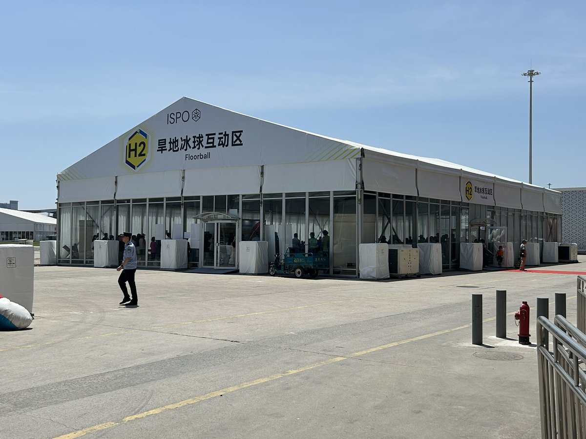 Filamies's tweet image. Shanghai sport expo ja junnuturnaus käynnissä👍🏼