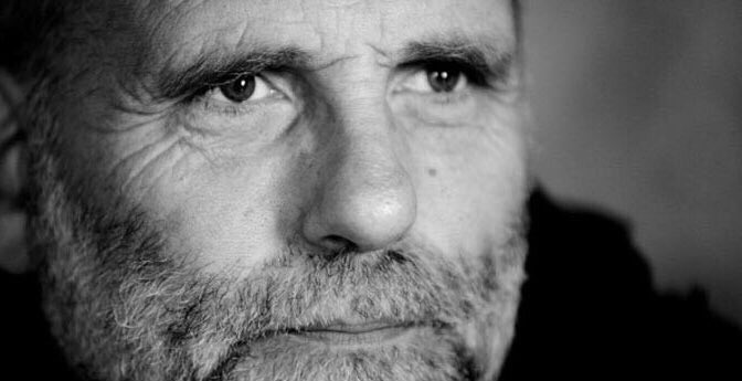 Un pensiero al giorno a Padre Dall'Oglio e a tutte le persone rapite. Che tornino presto alle loro famiglie #PadreDallOglio <a href="/paoladelusa/">Paola Barbagallo</a>