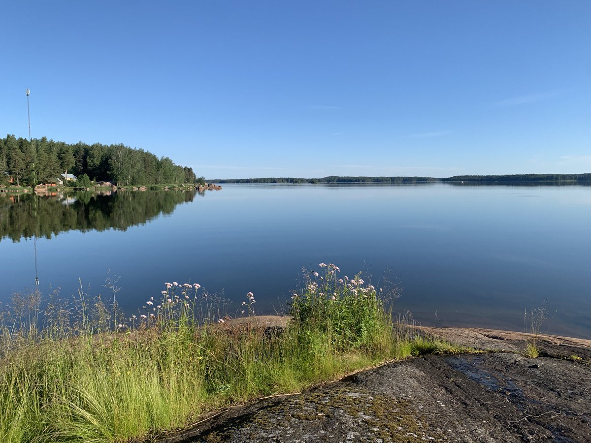 Lempimartta's tweet image. Hyvää huomenta! Tämä lienee myrskyjen välitila, nautitaan siitä. #itäinensuomenlahti #kuorsalo