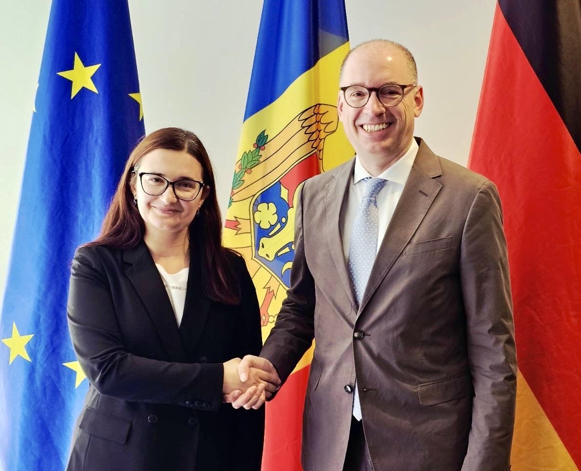 Cristina Gherasimov (@cgherasimov) on Twitter photo Productive exchange yesterday with <a href="/NielsAnnen/">Niels Annen 🇩🇪🇪🇺🇺🇳</a> in Berlin on Germany’s development cooperation with Moldova — from strengthening local economies and improving public services to advancing energy efficiency and institutional reform. Thankful for Germany’s steadfast support! 🇩🇪🇲🇩 Productive exchange yesterday with <a href="/NielsAnnen/">Niels Annen 🇩🇪🇪🇺🇺🇳</a> in Berlin on Germany’s development cooperation with Moldova — from strengthening local economies and improving public services to advancing energy efficiency and institutional reform. Thankful for Germany’s steadfast support! 🇩🇪🇲🇩