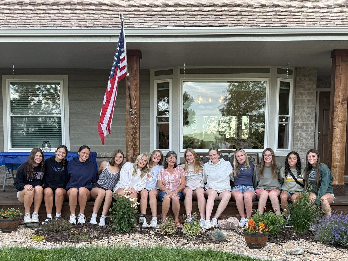 18UPFNational's tweet photo. PFamily is more than a Hashtag, it’s a true bond and love for one another! https://t.co/r7ixcuz5Qe