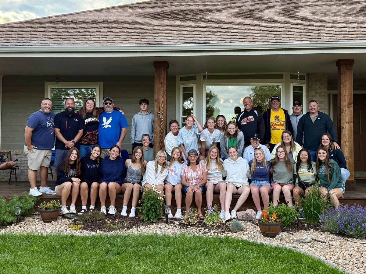 18UPFNational's tweet photo. PFamily is more than a Hashtag, it’s a true bond and love for one another! https://t.co/r7ixcuz5Qe