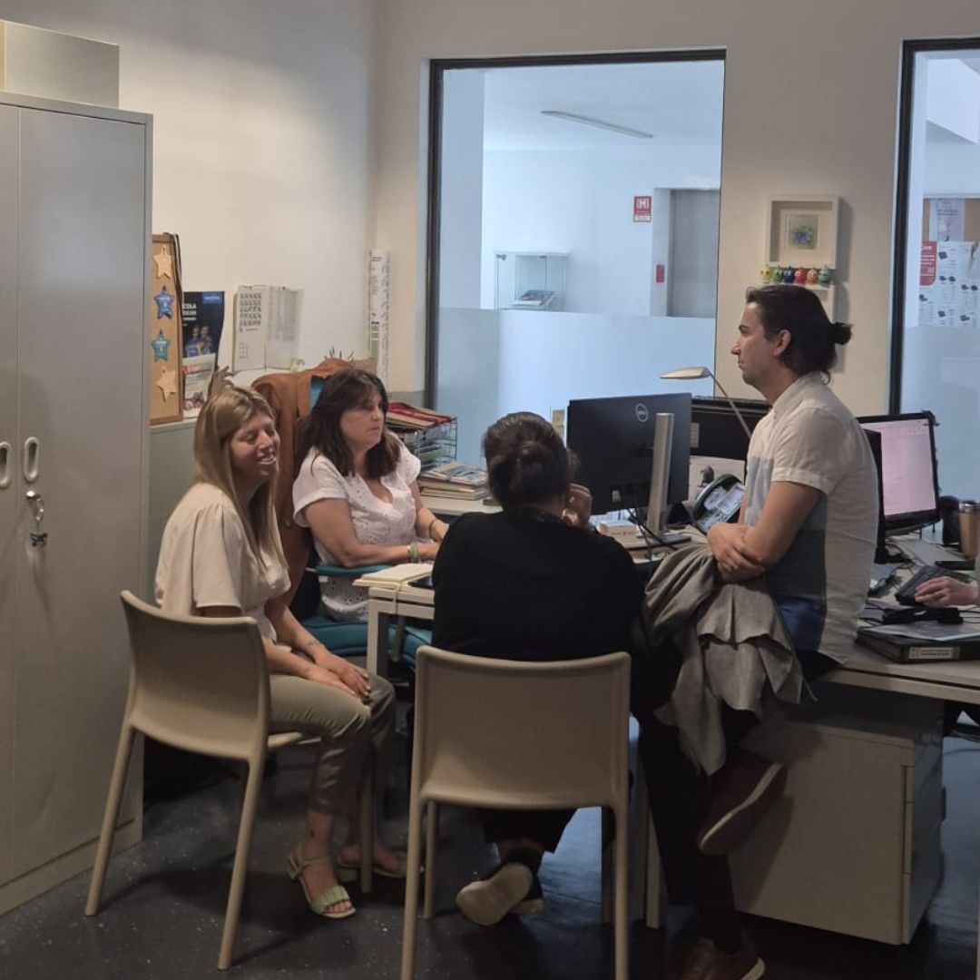 EHTPORTO's tweet image. EHTP maximum effort 2025

📸✨ Even as the school year draws to a close, the energy here doesn’t slow down.
Because when you work with passion, dedication comes naturally — and responsibility becomes purpose. 💼❤️

#EHTP #WeAreTeam #PassionForTeaching #TeachingWithHeart💙📚🌟