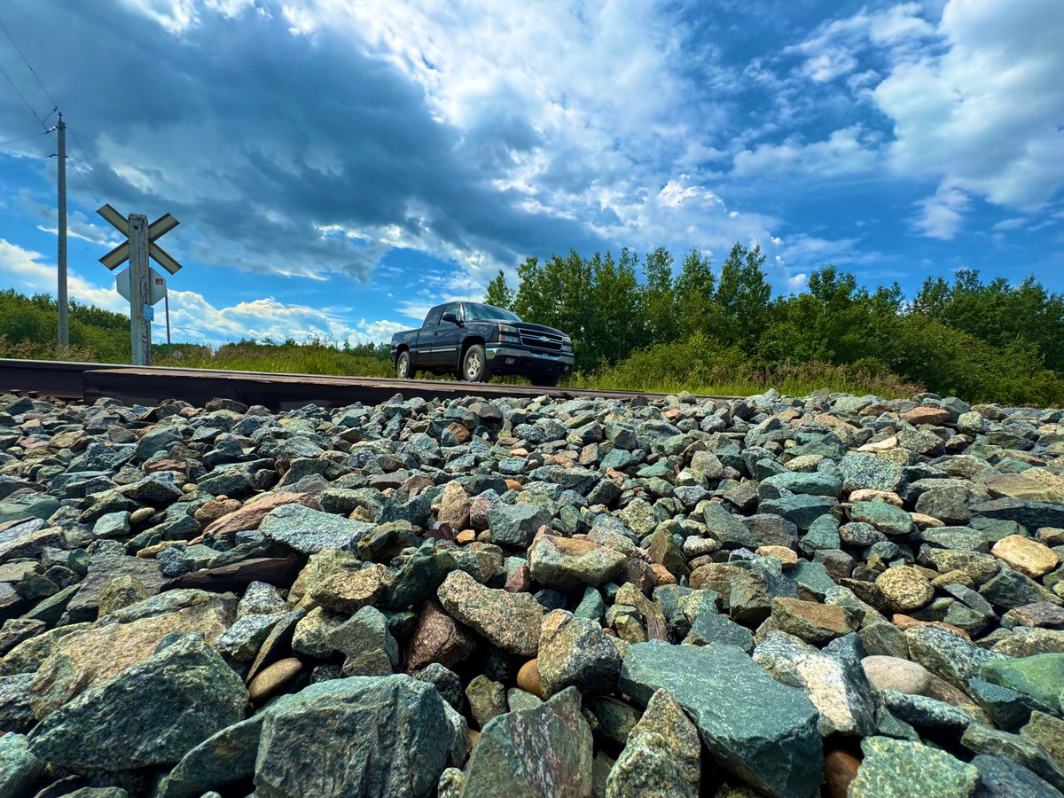 JASPhoto5's tweet photo. Like a Rock! https://t.co/xl4xDOSmJ7