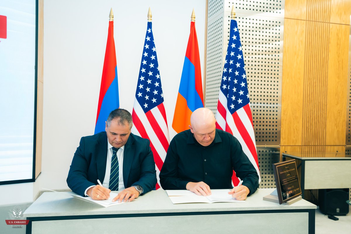 Ambassador Kvien was honored to help open a new chapter in U.S.-Armenia academic collaboration with the launch of a new partnership between top American and Armenian universities.

Through this U.S. government-funded project, Florida State University and the Armenian State