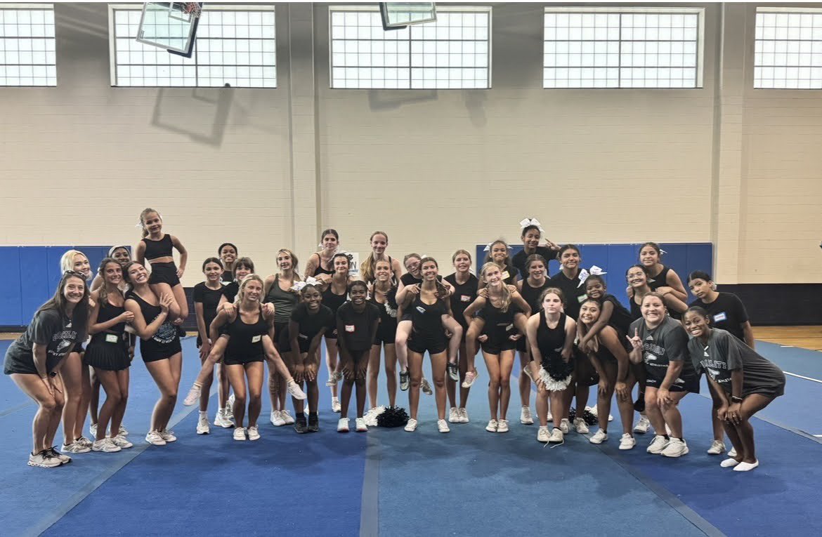 H-U-S-K-I-E-S! 💙📣 Thank you to all our amazing campers who joined us for the 2025 Heritage Huskies Youth Cheer Camp.