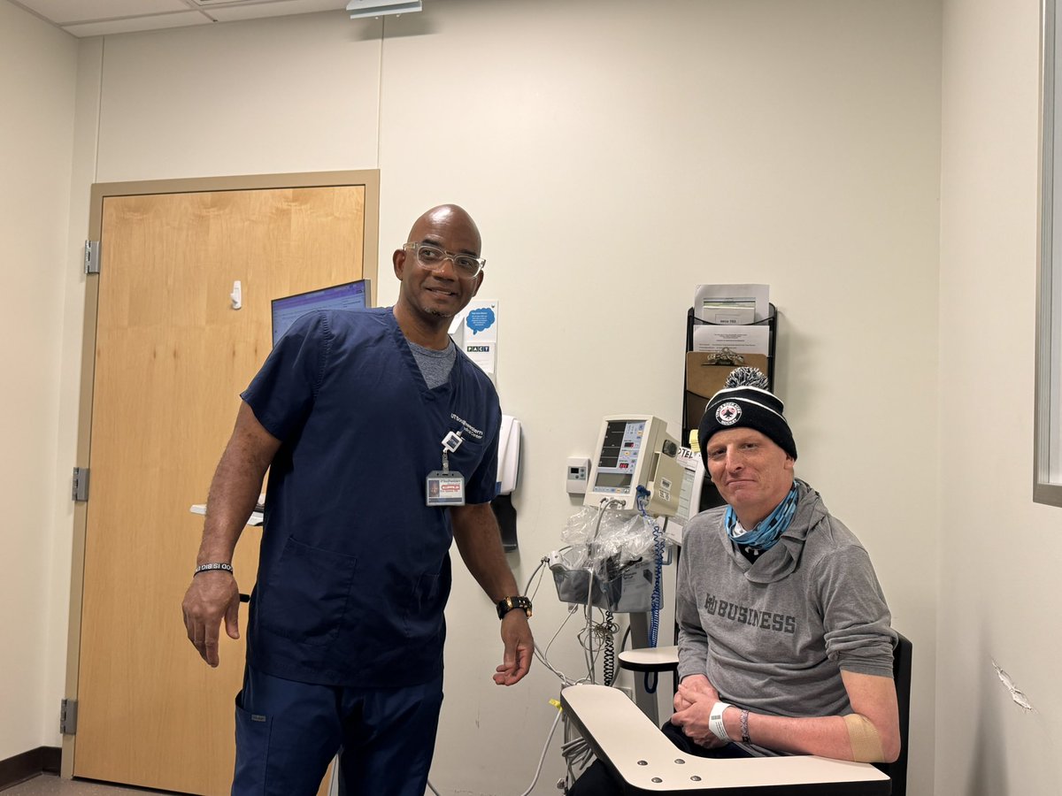 What makes chemo and doctor visits better? Cool nurses. Thankful for all the nurses and techs that passed their science classes. 😁