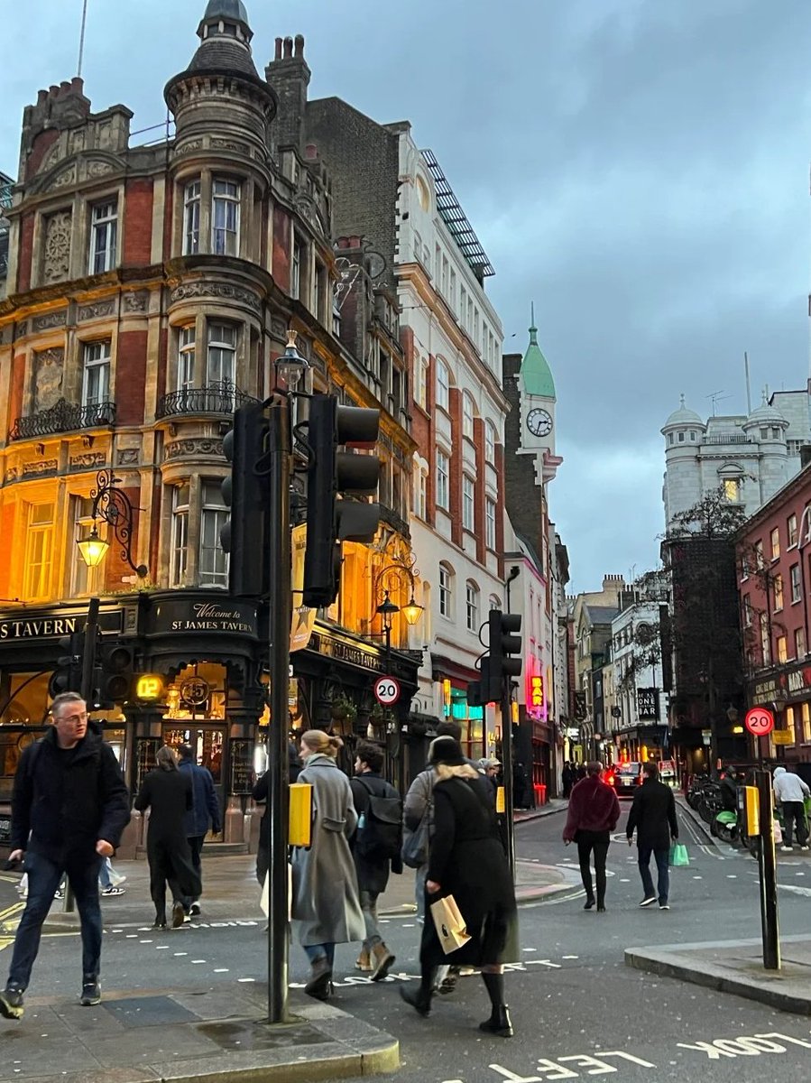 Lisa8945's tweet image. 