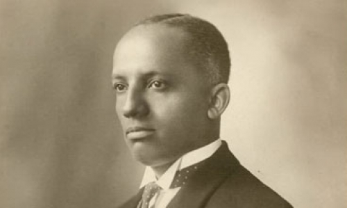 DOmowale's tweet photo. The "educated Negroes" have the attitude of contempt toward their own people because in their own as well as in their mixed schools Negroes are taught to admire the Hebrew, the Greek, the Latin and the Teuton and to despise the African.
-Carter G. Woodson https://t.co/JbzT1i5jHx