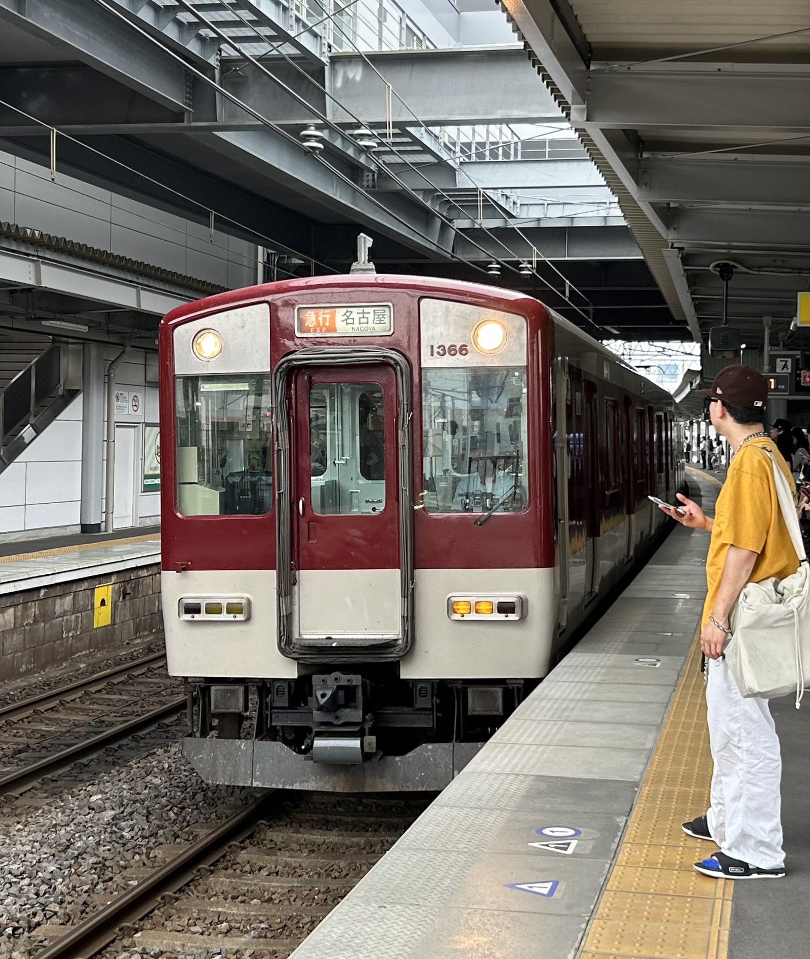 名古屋車掌区 VW21 名古屋線入線
