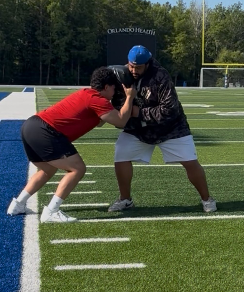 ChaplainDaveFLA's tweet image. Proud of @shieldoflegend! has ALWAYS RISEN to the challenge!! @Marist_Fball is getting a baller determined to be the BEST!!RELENTLESS worker even on vacation! Will be a game changer! Thanks to the coaches who believe @CoachMWillis @chadmavety55 @DanLaForestFB @FoxholeRecruit