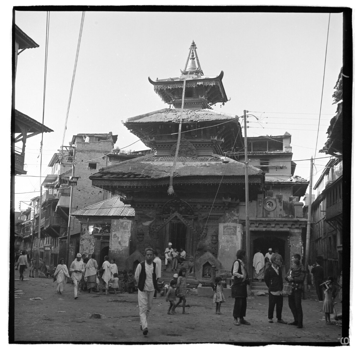 Archive Nepal (@archiveofnepal) on Twitter photo Circa 1972 Jwala Mai is a three storey temple located on the corner roads to Ason, Thahiti and Jyatha
📸 DirghaMan and GaneshMan via <a href="/archiveofnepal/">Archive Nepal</a>
Keep discovering #Nepal through its #history!
🔍 archivenepal.org/dandg_chitrakar
#archives #archivenepal #nepaliheritage #digitization Circa 1972 Jwala Mai is a three storey temple located on the corner roads to Ason, Thahiti and Jyatha
📸 DirghaMan and GaneshMan via <a href="/archiveofnepal/">Archive Nepal</a>
Keep discovering #Nepal through its #history!
🔍 archivenepal.org/dandg_chitrakar
#archives #archivenepal #nepaliheritage #digitization