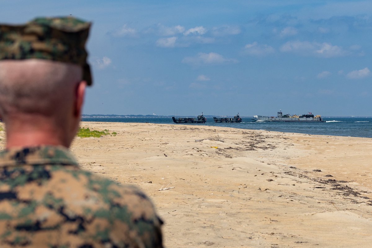 CMC_MarineCorps's tweet image. Yesterday, I observed a combined amphibious assault during Atlantic Alliance 2025. The exercise helps the Navy–Marine Corps team and our British and Dutch allies strengthen amphibious capabilities, while giving II MEF elements access to warships and amphibious operations training
