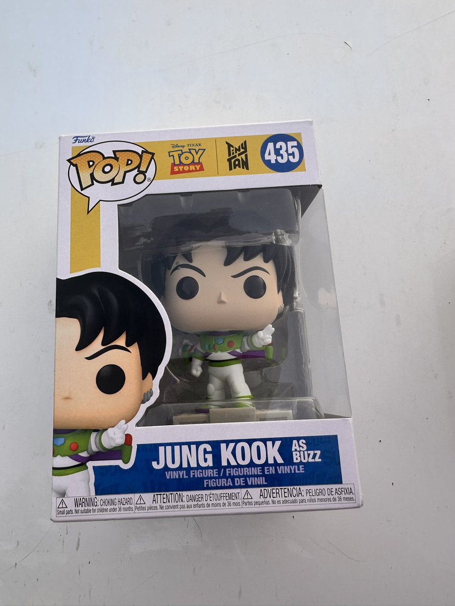 lil_smurf05's tweet image. What I found at the store today still need to find the other memebers but these as so cute 2/7