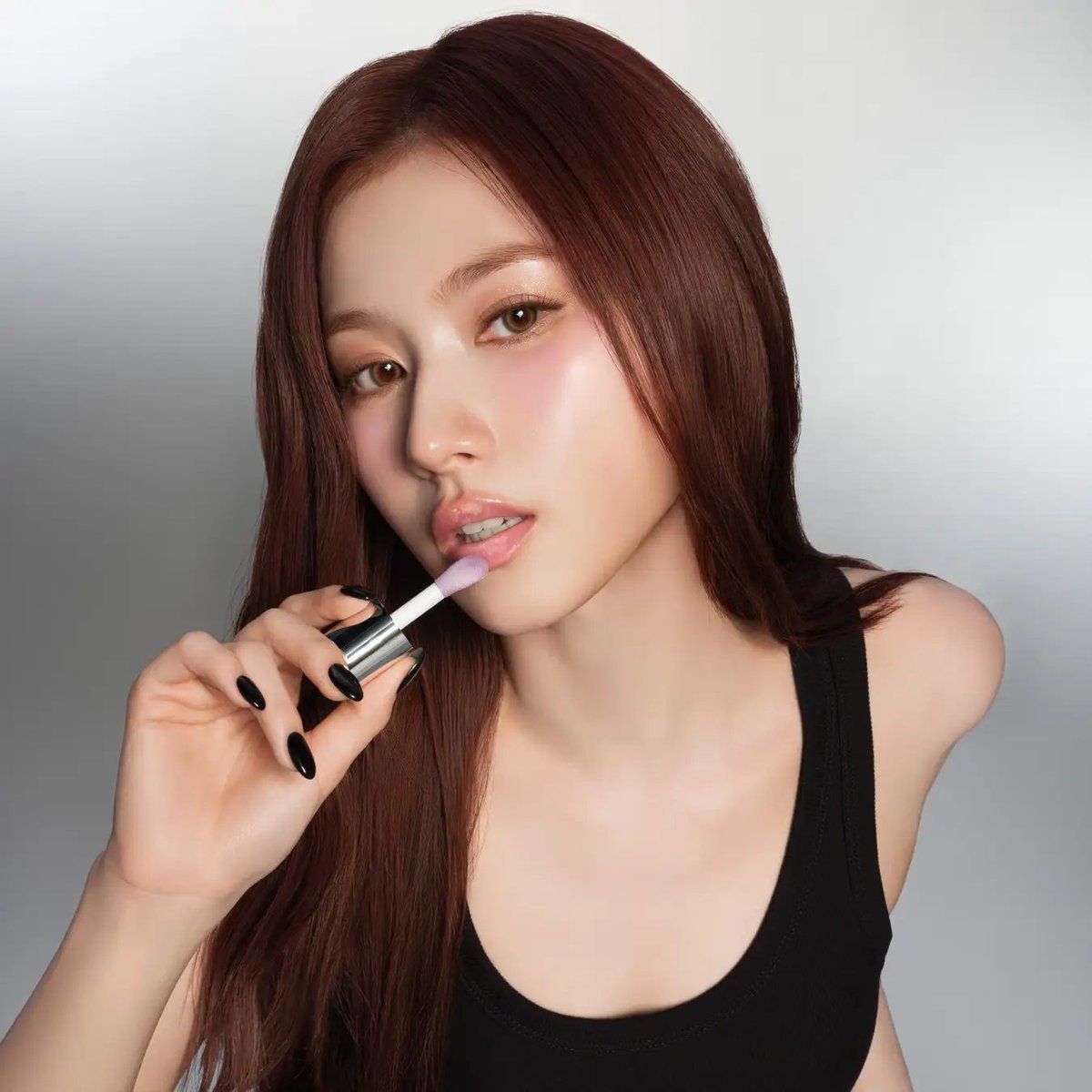TWICE サナさん出演✨YSL BEAUTYの「YSL ラブシャイン グロスプラン
