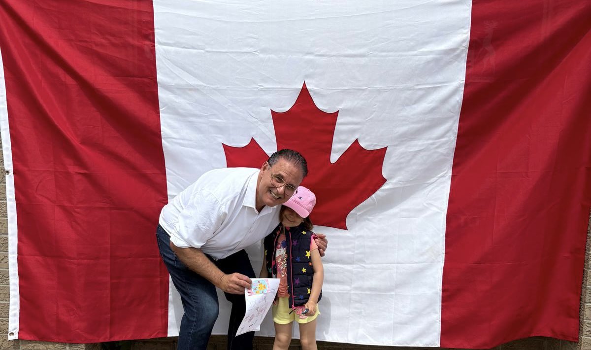 RudyCuzzetto's tweet image. Proud to join so many friends and families at #CanadaDay celebrations today in #PortCredit. Thanks to @pccanadaday, @Portcreditbia, and @visitsauga, and all our incredible volunteers for a truly spectacular day. #TeamRudy #MississaugaLakeshore 🇨🇦