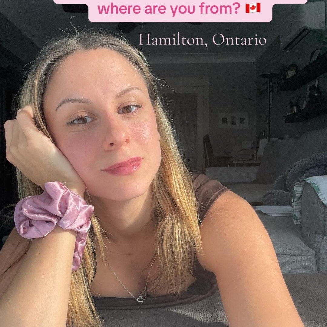 sidehustle39's tweet image. #NewProfilePic