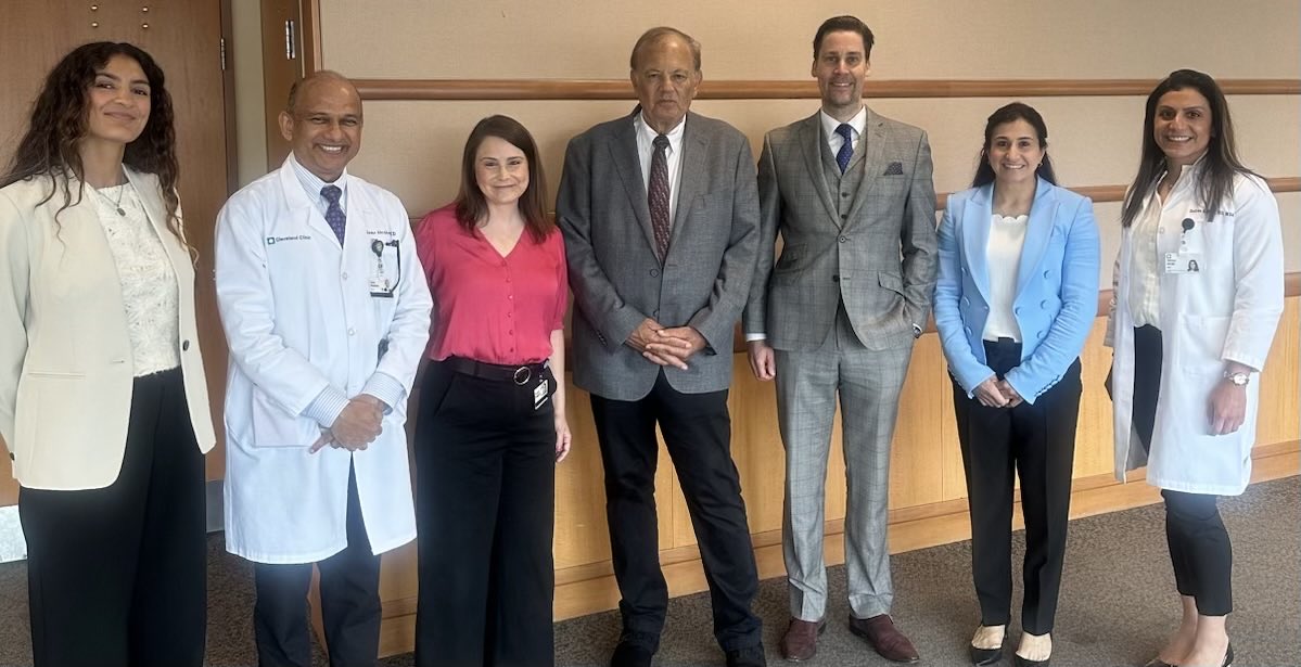Jame Abraham, MD, FACP (@jamecancerdoc) on Twitter photo Thank you ā¦<a href="/MMAlHilli/">Mariam AlHilli</a>ā© and the GYN Oncology team ā¦<a href="/ClevelandClinic/">Cleveland Clinic</a>ā© for hosting Dr. Dennis Slamon - ā¦<a href="/UCLAHealth/">UCLA Health</a>ā©, the father of targeted therapy in #breastcancer !! ā¦<a href="/AmandaMaggiotto/">Amanda Maggiotto</a>ā© ! Thank you ā¦<a href="/MMAlHilli/">Mariam AlHilli</a>ā© and the GYN Oncology team ā¦<a href="/ClevelandClinic/">Cleveland Clinic</a>ā© for hosting Dr. Dennis Slamon - ā¦<a href="/UCLAHealth/">UCLA Health</a>ā©, the father of targeted therapy in #breastcancer !! ā¦<a href="/AmandaMaggiotto/">Amanda Maggiotto</a>ā© !