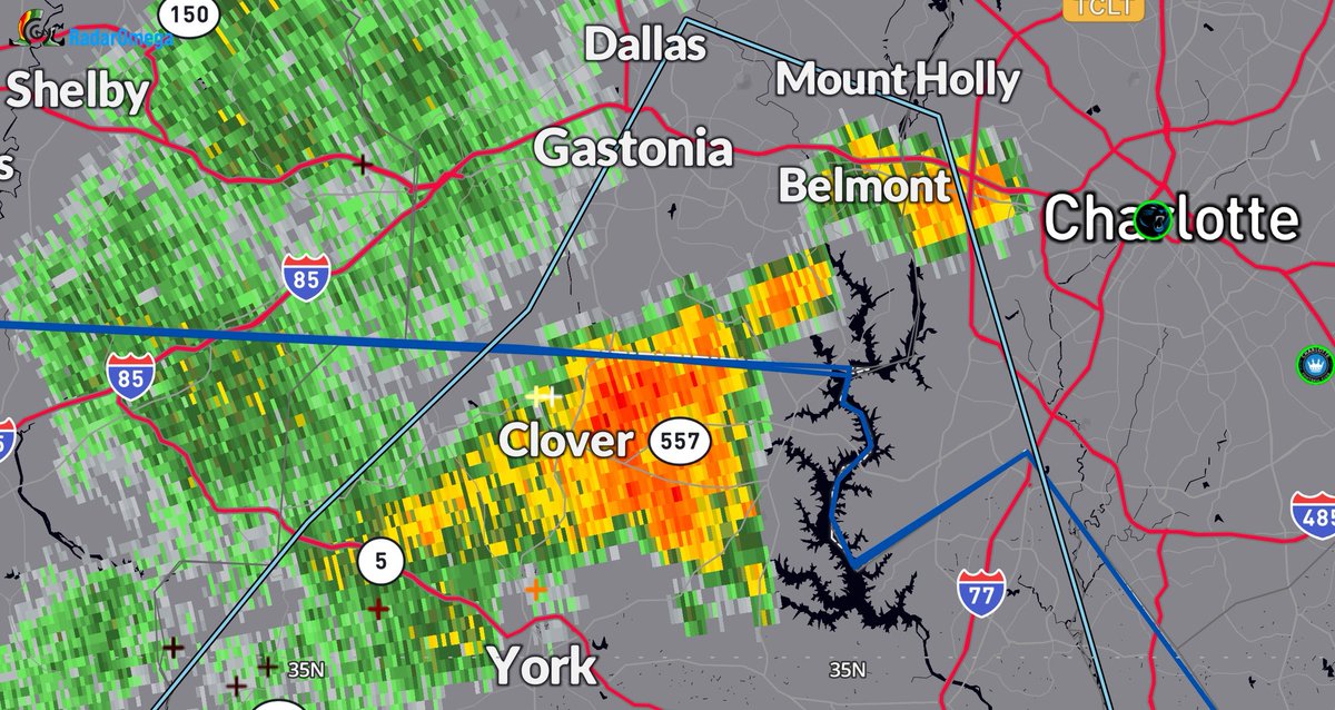 ProAlertWeather's tweet image. Current Doppler radar in Belmont (NC) and Clover (SC) is indicating heavy to torrential rain actively falling in your areas. Expect rapidly rising water on roads, potential for ponding, and reduced visibility. Drive with extreme caution!

#NCWX #SCWX #CLTWX #PAWSevere25