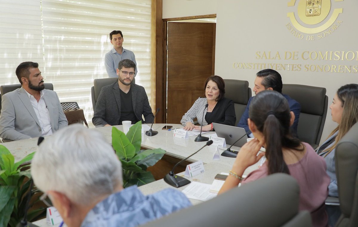 El Portal de la Gente (@portaldelagente) on Twitter photo Moderniza Congreso de Sonora su portal web
<a href="/CongresoSon/">Congreso Local Son</a> <a href="/DavidFigueroaO/">David Figueroa O. 🇲🇽</a> <a href="/gfelix02/">Gabriela Félix</a> #Sonora
elportaldelagente.mx/2025/07/modern… Moderniza Congreso de Sonora su portal web
<a href="/CongresoSon/">Congreso Local Son</a> <a href="/DavidFigueroaO/">David Figueroa O. 🇲🇽</a> <a href="/gfelix02/">Gabriela Félix</a> #Sonora
elportaldelagente.mx/2025/07/modern…
