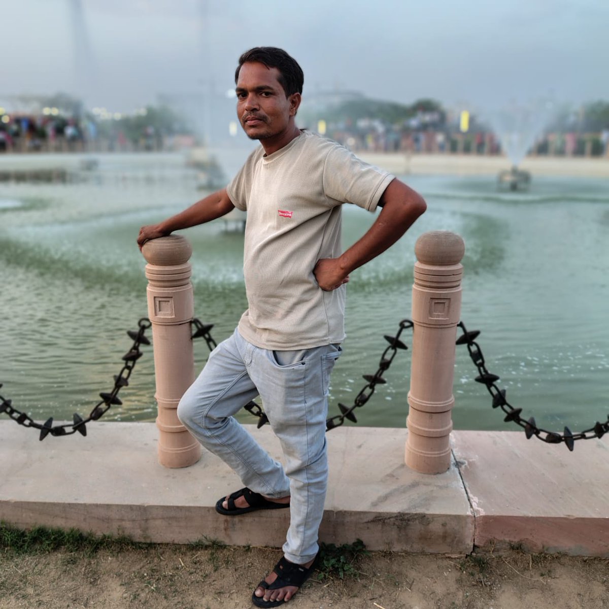lokendraad61152's tweet image. आज मेरा जन्मदिन है आप सब के आर्शीवाद की कामना करता हूं।