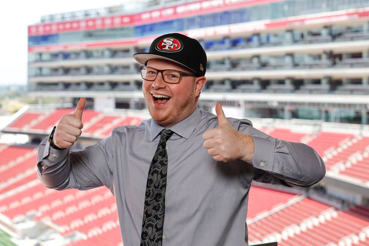 Max Kahn tweet media