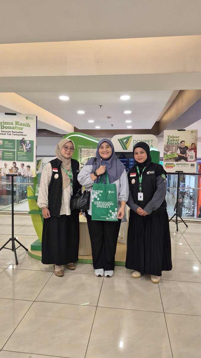 Harapan kedepannya semoga <a href="/dompetdhuafaorg/">Dompet Dhuafa</a> dapat terus membantu kaum Dhuafa dengan berbagai program unggulannya, semakin sukses dan memberdayakan UMKM juga peternak 
 #32tahundompetdhuafa