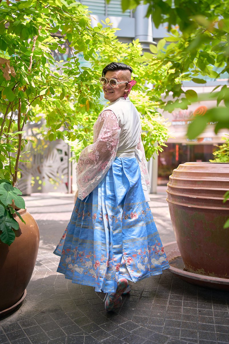 paper_visions's tweet photo. Would I wear this again as a casual thing? Yeah! End of June doesn't mean pack it all up till next year. Frankly, I don't want to hide this side of myself that loves #fashion. Don't be afraid to be you, y'all! 
.
#PaperVisions #photography #lov3laban #puksaansadiliman #prideph https://t.co/I22ec4UYJy