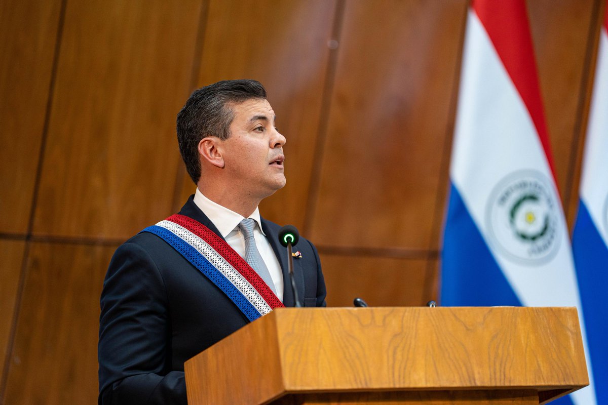 SepreladUIF's tweet photo. Acompañamos al Pdte. @SantiPenap en la presentación de su Informe de Gestión 2025 ante el Congreso.

Reafirmamos nuestro compromiso en la prevención del lavado de activos y el financiamiento del terrorismo.

#TodosJuntosPodemosPrevenir
#GobiernoDelPy 🇵🇾
#InformePresidencial2025 https://t.co/53Wl7V3sdG