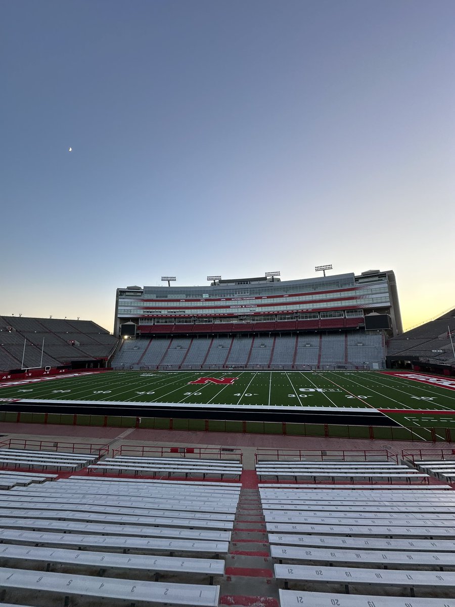 CEssegian's tweet image. 57 more sleeps until 404…😴 ☠️ @HuskerFootball