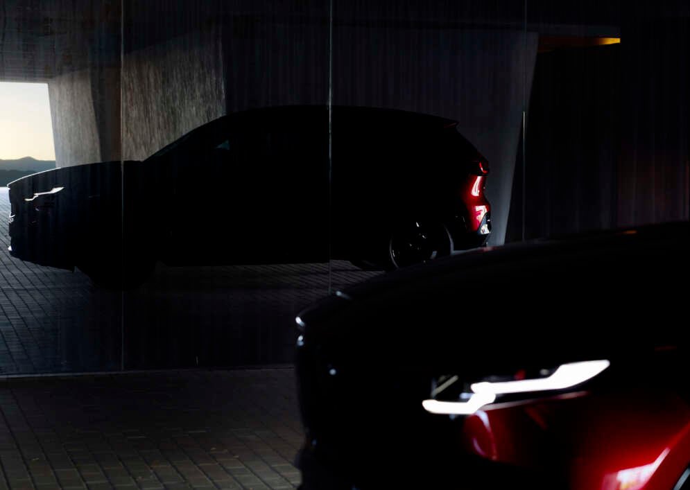 paultantk's tweet photo. mazda cx-5 2026 teaser baru. handsome tak? launching July 10 2025 https://t.co/unGLxEwSFG