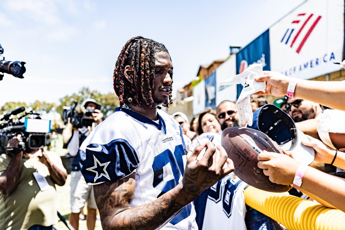 VisitOxnardCA's tweet image. 🏈 It’s almost that time, Cowboys Nation… The Dallas Cowboys are headed BACK to Oxnard for Training Camp 2025! 🌴 --> bit.ly/3NRArAy
📅 7/22 – 8/13
💥 Free open practices, Oxnard Fan Night and more!
#visitoxnard #oxnard #visitcalifornia #dallascowboys #nfl