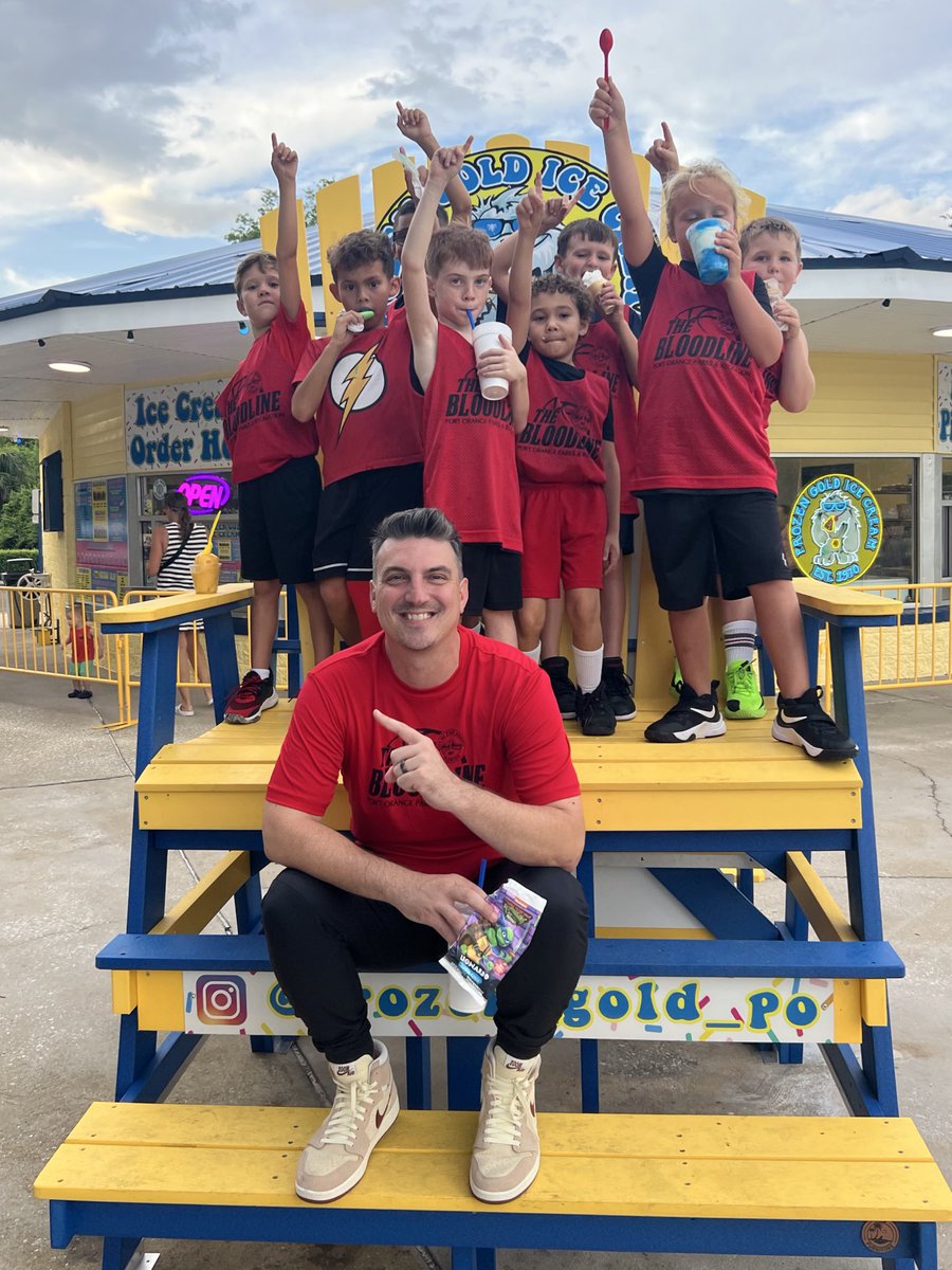 The Bloodline finished the regular season as 9-1 Champions ☝️

Blessed to coach these wonderful kids. The Playoffs start next week 🙏