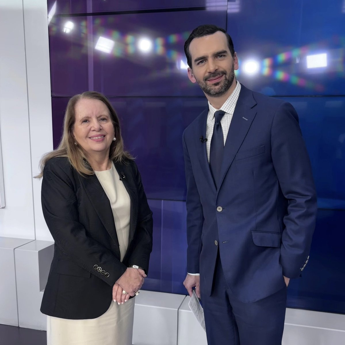 Muchas gracias a @Mileniotv y a <a href="/AlexDominguezB/">Alejandro Domínguez</a> por la invitación. Valoro enormemente el tiempo y el espacio que me brindaron para abordar, entre otros temas, la trascendencia de las recientes elecciones judiciales y el panorama al que se enfrenta la Nueva Corte. Fue un