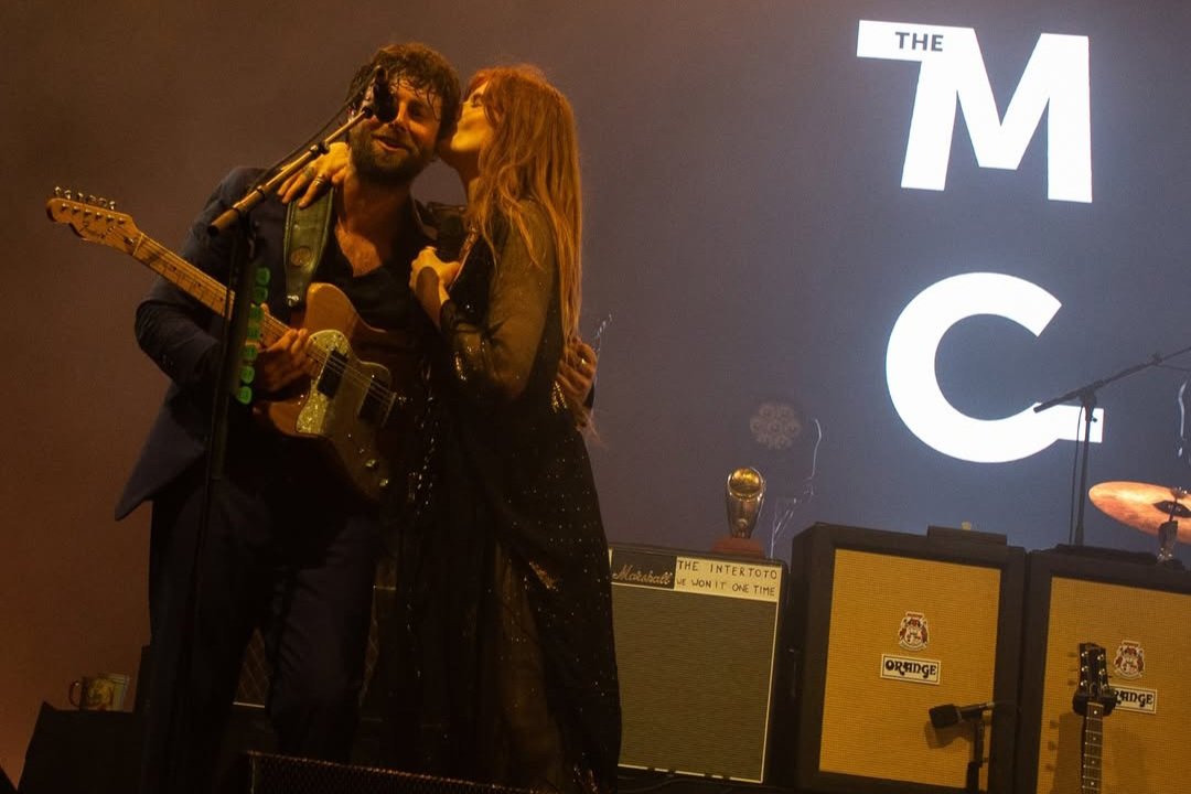 welcharchive's tweet image. florence welch surprised the crowd by joining the maccabees on stage at glastonbury 2025. photographed by jamie macmillan.