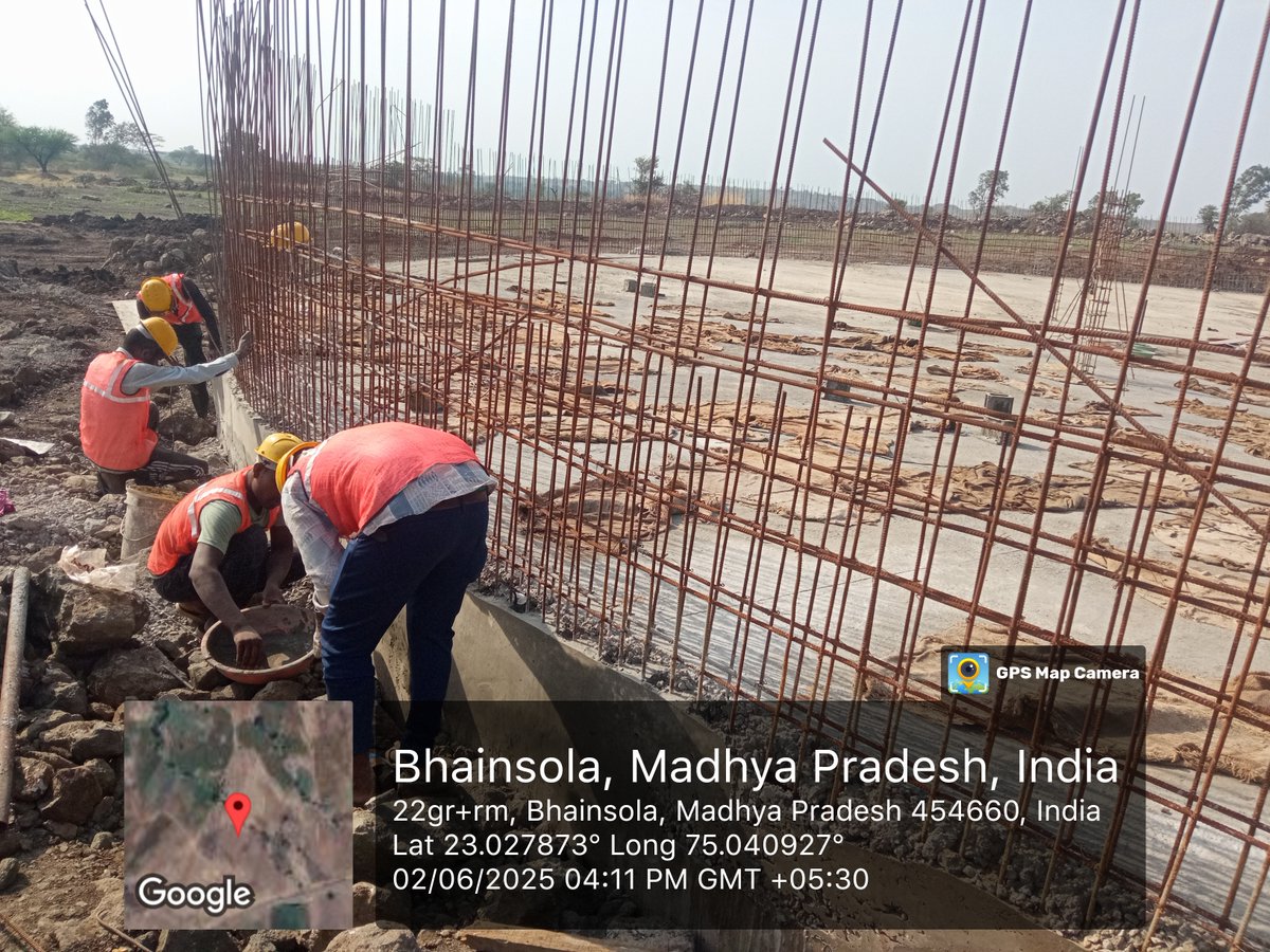 TexMinIndia's tweet photo. Rs. 773 crore EPC package for development plan for #PMMITRAPark Madhya Pradesh floated. 2100 acre #integratedtextilepark to be best-in-class. 20 MLD ZLD, Solar Power Plant, Plug and Play units (BTS), worker accommodation part of plan. (1/2) https://t.co/CTSPN1fApv