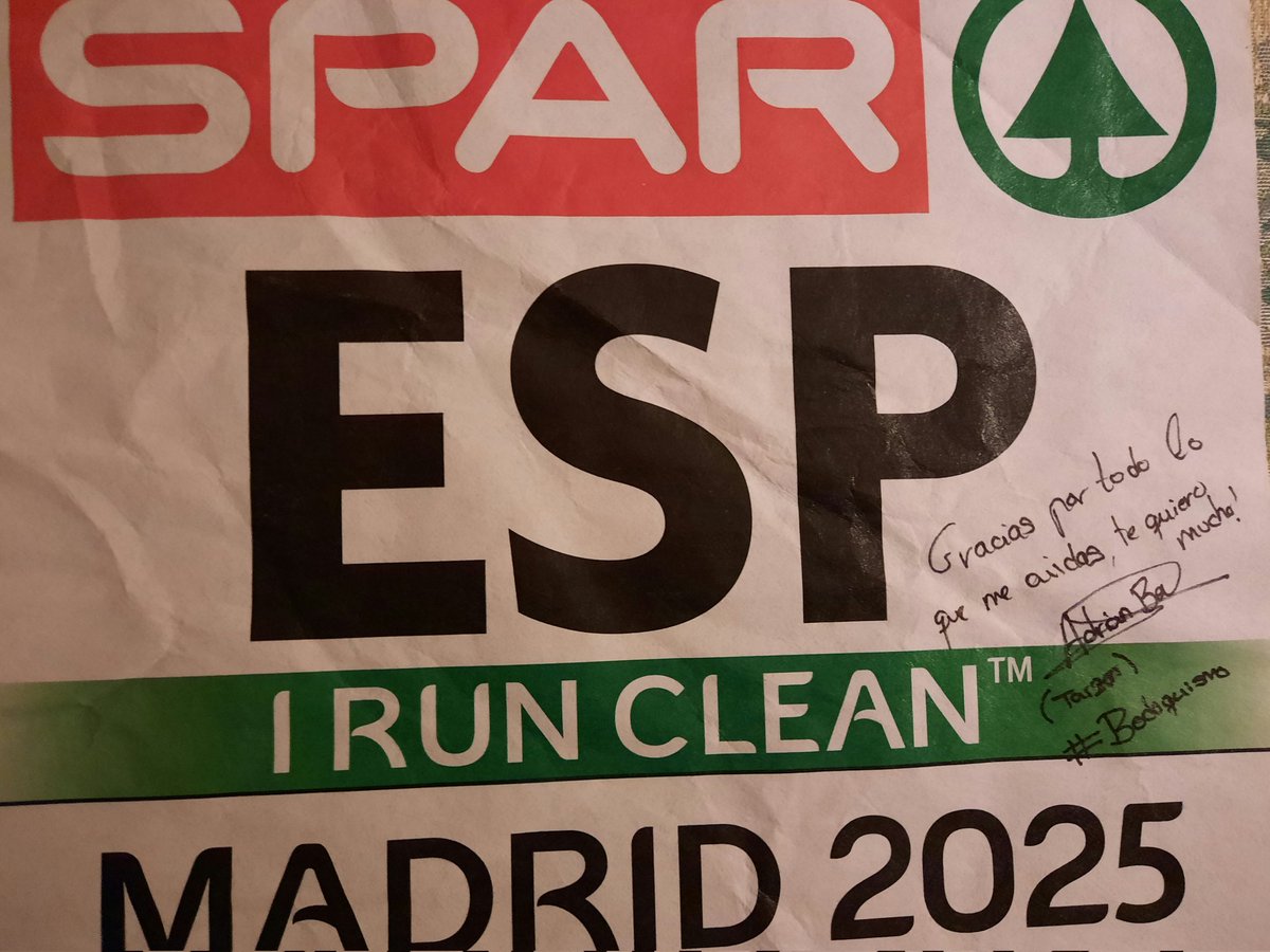 Detalles que nunca se olvidan. Adrián Ben <a href="/adryben44/">Adrián Ben OLY</a> me ha regalado y dedicado su dorsal con el que compitió este finde en la Copa de Europa. Siempre en mi corazón Tarzán.