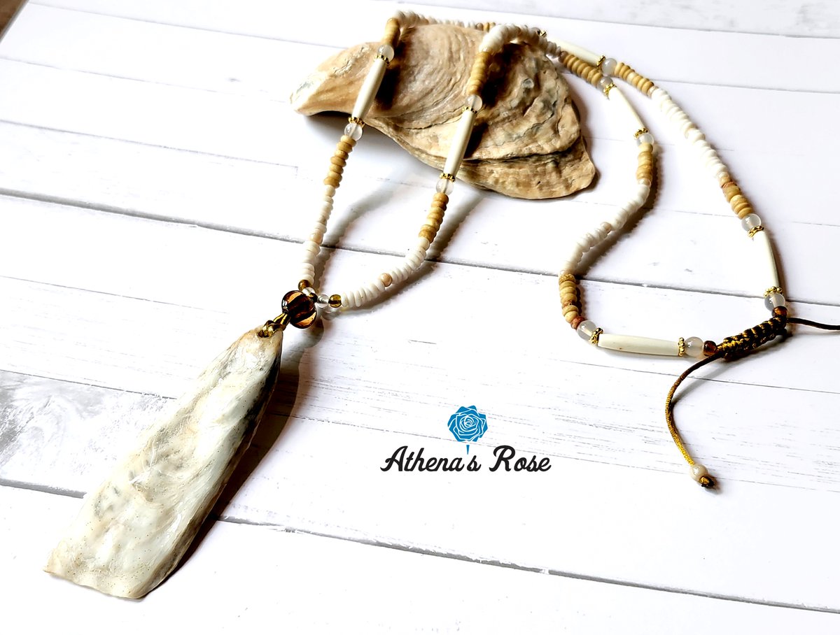 TheAthenasRose's tweet photo. π Wear the sea with grace.
Our Sandswept Grace Necklace features a real oyster shell from Ocean City, MDβhandcrafted & full of coastal charm. Each marbled swirl tells a story of tide & time.
β¨ One of a kind. Earthy. Elegant.
#AthenasRose #ShellNecklace #BeachStyle #etsyshop https://t.co/Uz3hzLZ85B