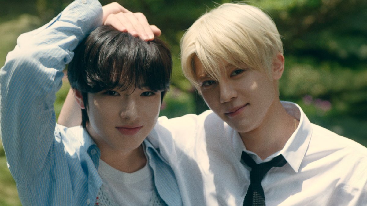 [DICON] "진짜, 애니 속의 주인공" (SION, SAKUYA)

🔗youtu.be/q3li9ySCd2E

디아이콘 Vol29, NCT WISH

Videographer 홍지은
Digital Editor 김수인
Visual Director&amp;Stylist 고동휘
Hair 김소희
Makeup 노한결
Set Stylist 이예슬

#My_Youth_My_Wish

🗓️2025.07.04(14:00) -