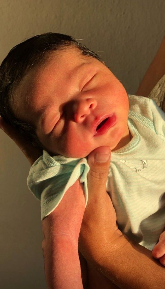 Baby's (@cuddleecute) on Twitter photo 